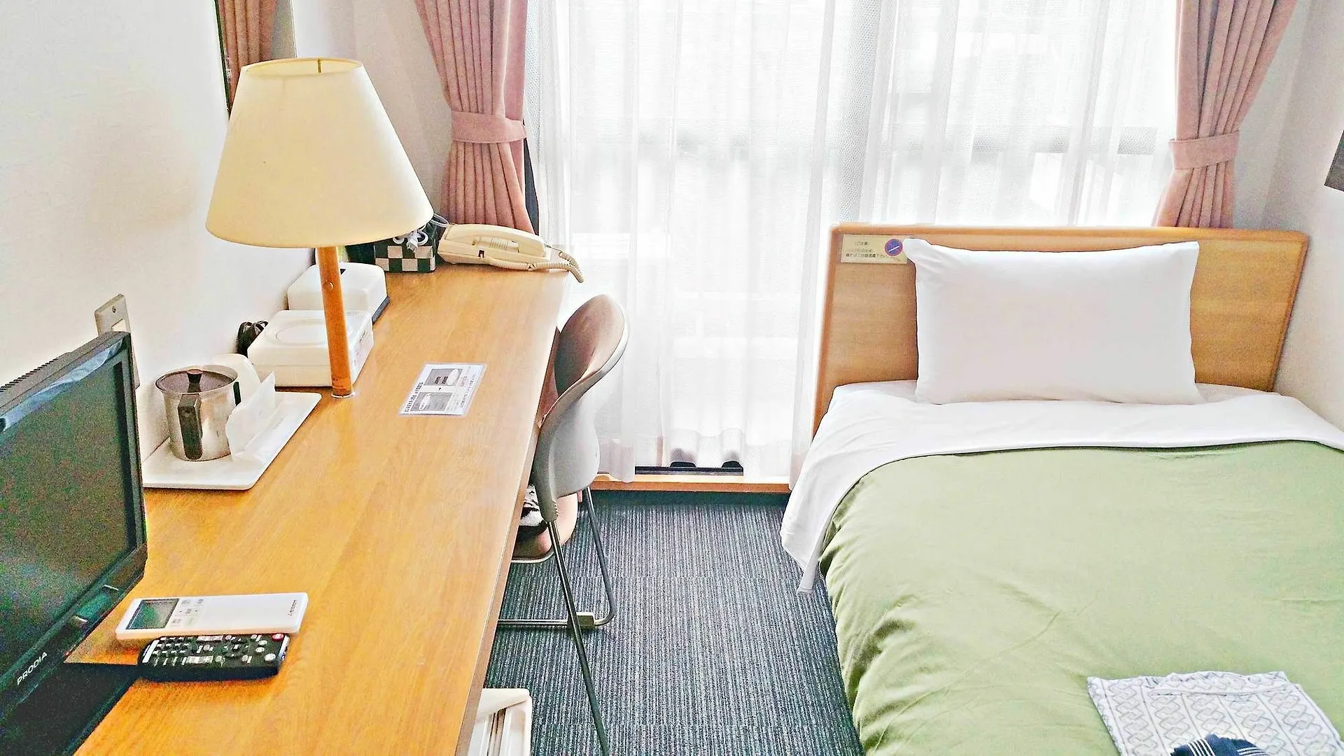 Business Hotel Nishiike Tokyo 2*,
